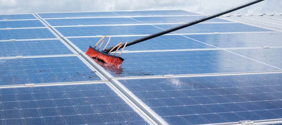 Correct maintenance of photovoltaic panels
